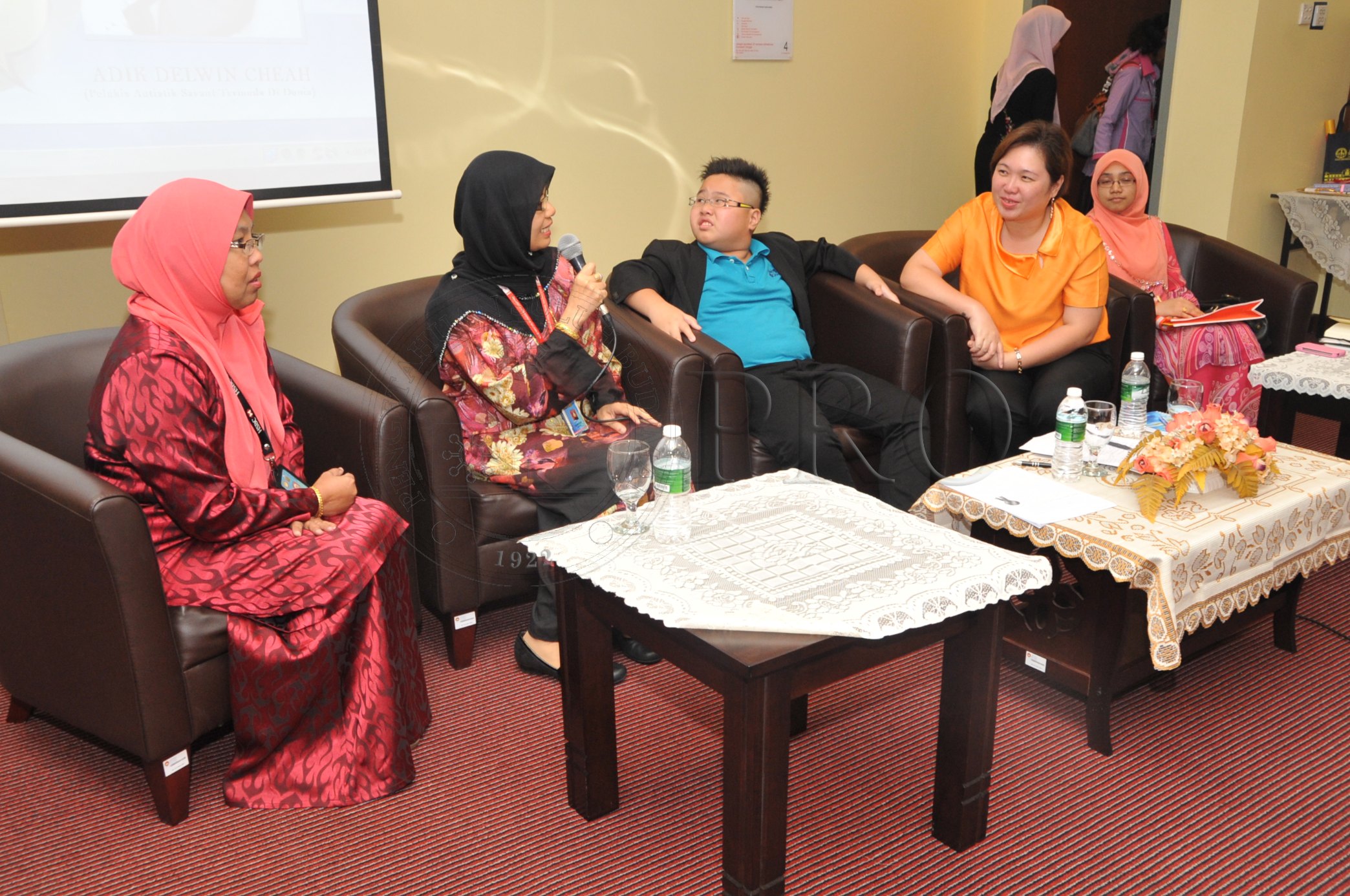 PRO 14 03 AUTISME PRO 6498